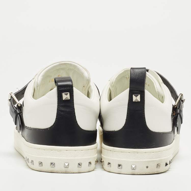 Pre Owned Valentino White/Black Leather Buckle Strap Rockstud Sneakers Size 43