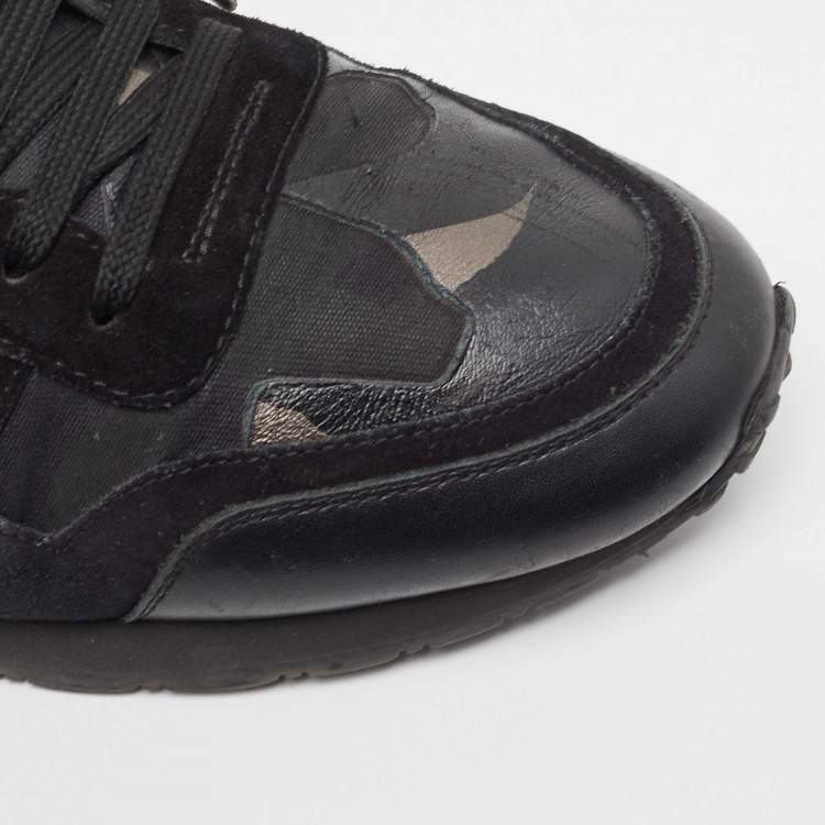 Pre Owned Valentino Black/Metallic Leather and Suede Rockrunner Sneakers Size 43 