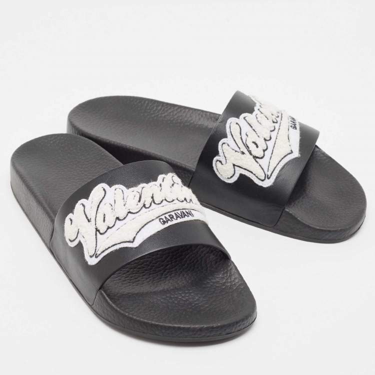 Pre Owned Valentino Black Rubber Logo Patch Pool Slide Flat Size 40