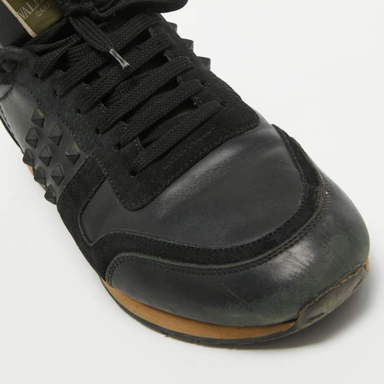 Pre Owned Valentino Black Leather and Suede Rockrunner Sneakers Size 42