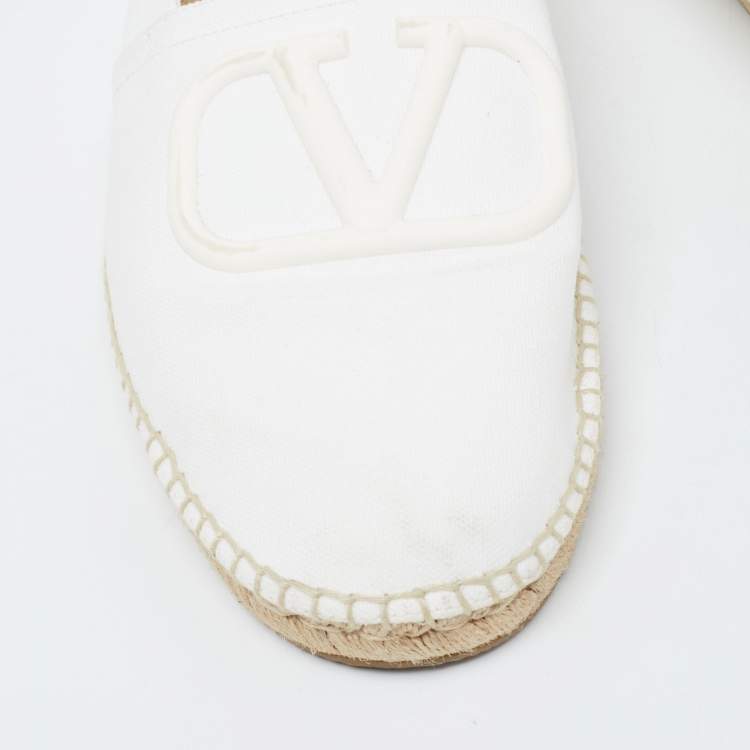 Pre Owned Valentino White Canvas VLogo Slip On Espadrilles Loafers Size 44.5