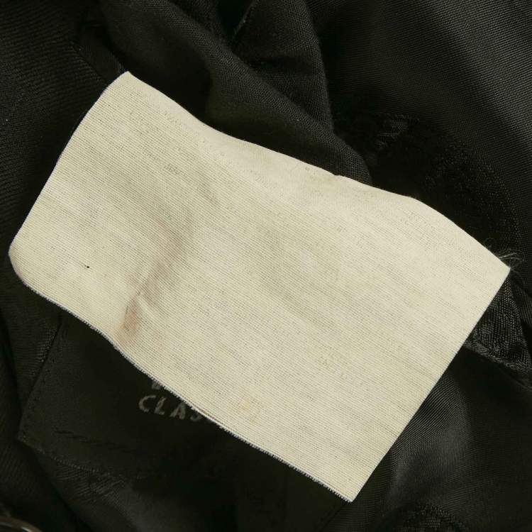 مملوكة مسبقًا Versace Black Pinstriped Wool Classic CV2 Suit EX 