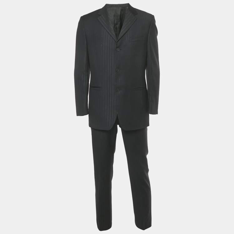 مملوكة مسبقًا Versace Black Pinstriped Wool Classic CV2 Suit EX 