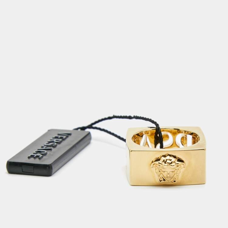 Pre Owned Versace Medusa Gold Tone Ring Size 65