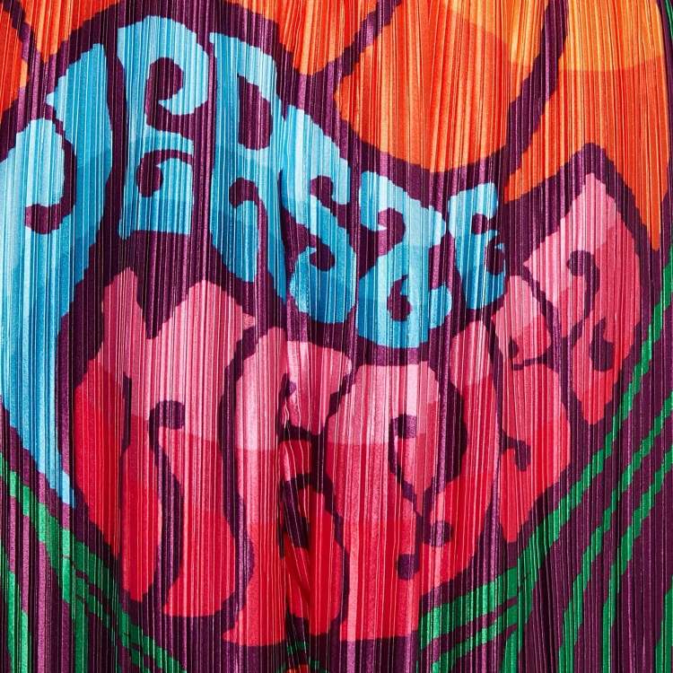 Pre Owned Versace Multicolor Medusa Print Satin Plisse College Fit Shorts M