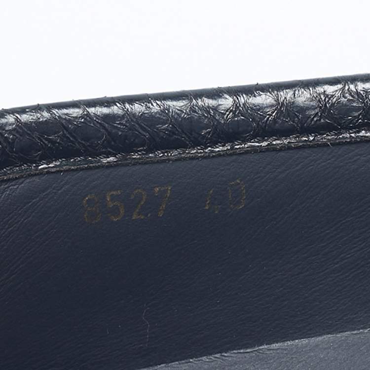 Pre Owned Versace Black Snakeskin Leather Medusa Loafers Size 40