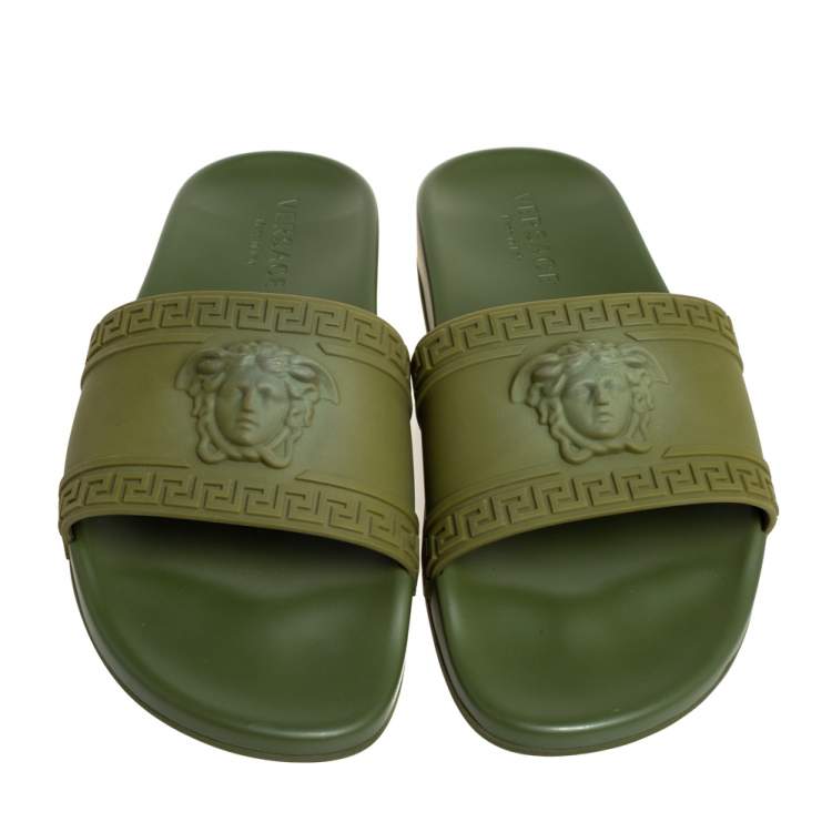 Pre Owned Versace Olive Green Rubber Medusa Slip On Sandal Size 45