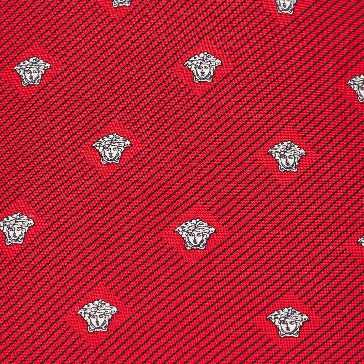 Pre Owned Gianni Versace Red Medusa Print Silk Tie 