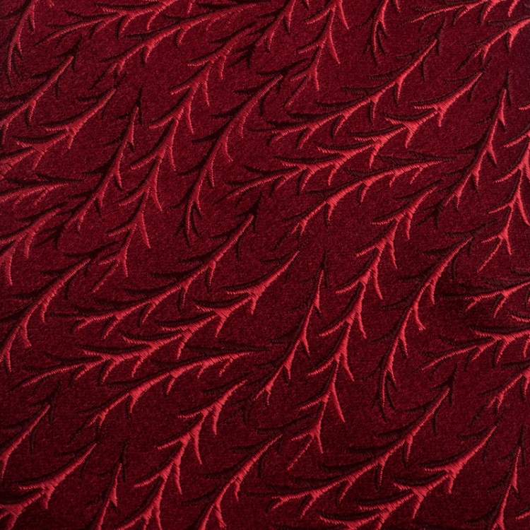 Pre Owned Versace Red Pattern Jacquard Traditional Silk Tie