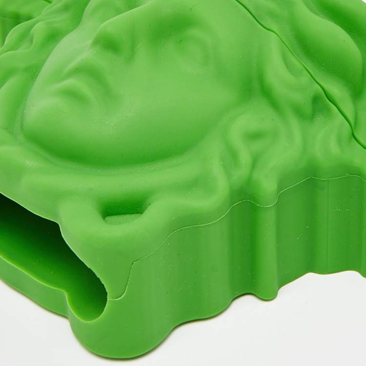 Pre Owned Versace Green Rubber La Medusa Airpods Case