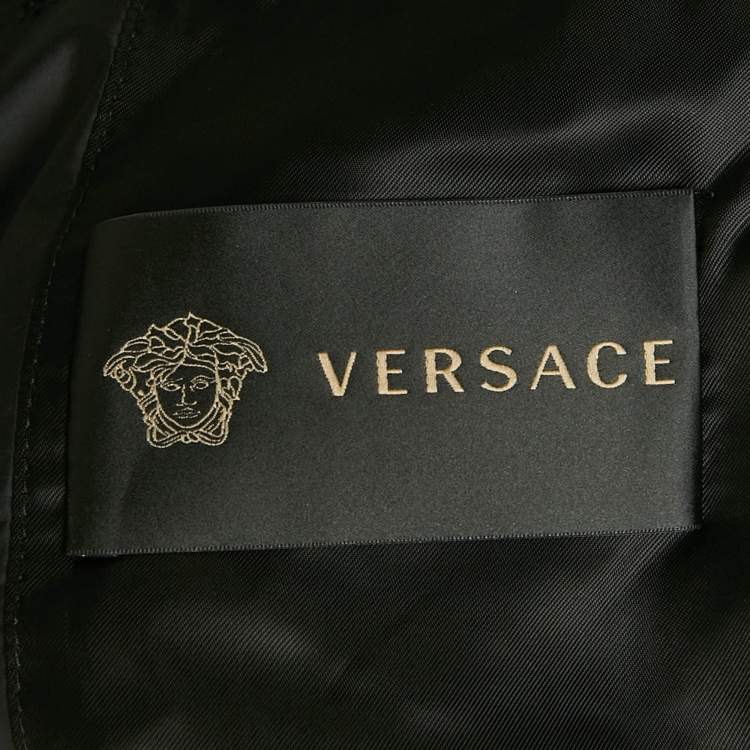 مملوكة مسبقًا جاكيت فيرساتشي نايلون أزرق مطبوع بسحاب أمامي مقاس أربعة كبير جداً جداً ( 4 اكس لارج )