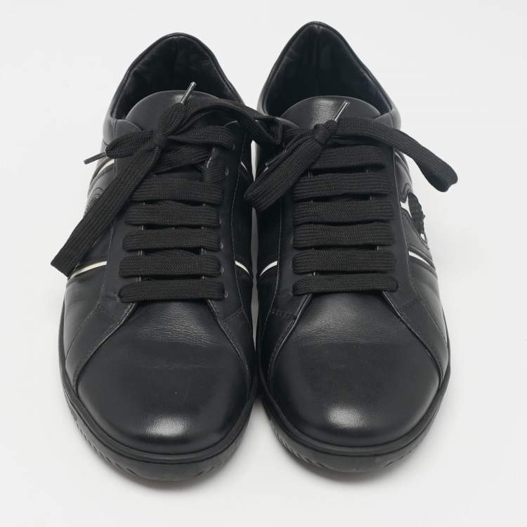 Pre Owned Versace Black Leather Medusa Lace Up Sneakers Size 41