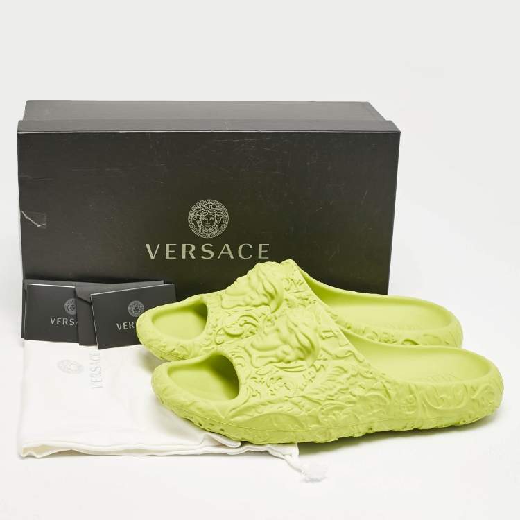 Pre Owned Versace Green Baroque Medusa Embossed Rubber Pool Slide Sandals Size 46
