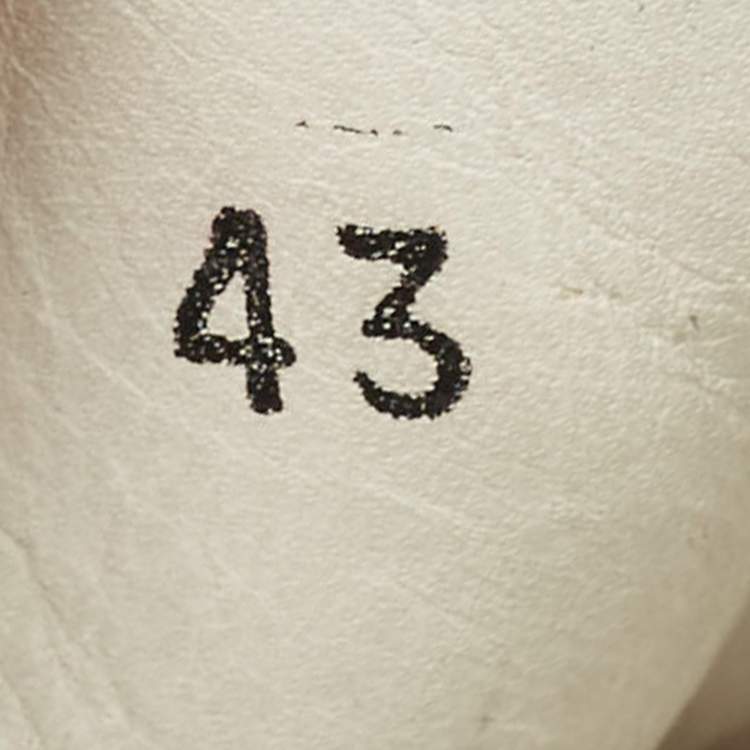 Pre Owned Versace Size 43 White/Beige Patent Leather and Quilted Leather Logo Lace Up Sneakers