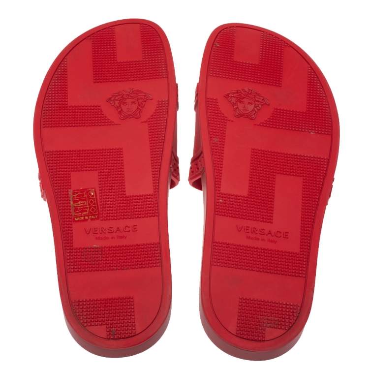 Pre Owned Versace Red Rubber Medusa Head Slides Size 41