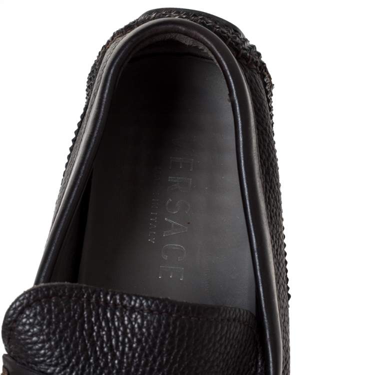 Pre Owned Versace Black Leather Buckle Detail Slip On Loafers Size 43