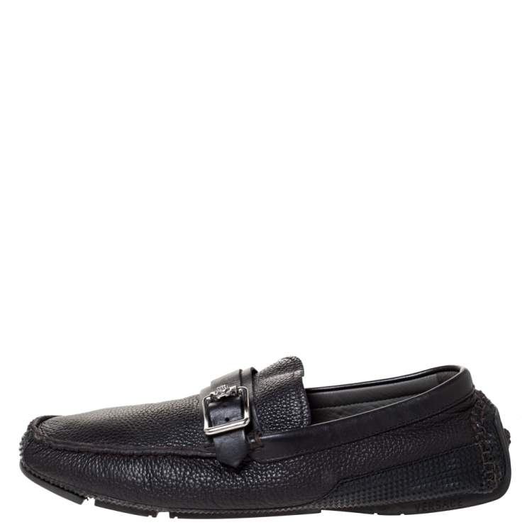 Pre Owned Versace Black Leather Buckle Detail Slip On Loafers Size 43