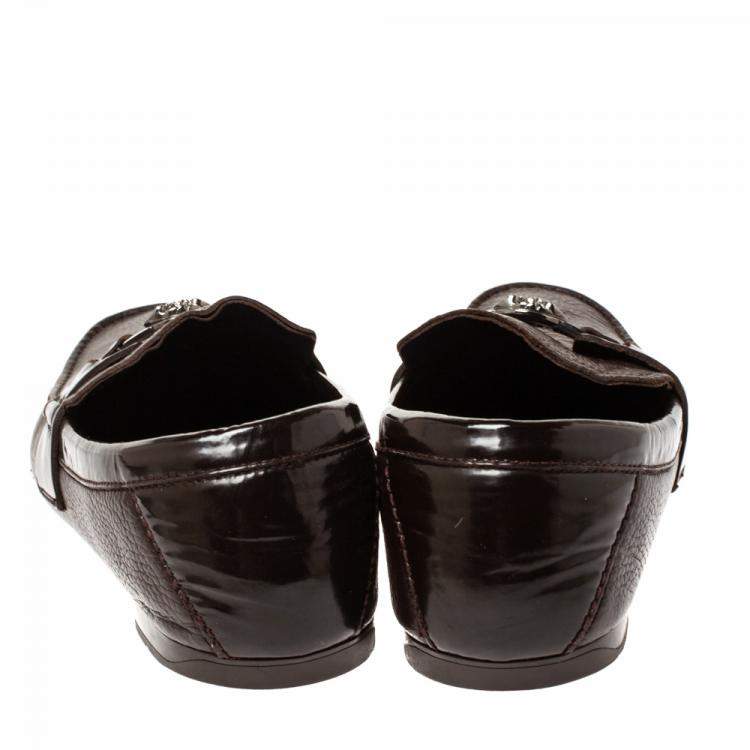 Pre Owned Versace Dark Brown Leather And Patent Trim Medusa Detail Slip On Loafers Size 43