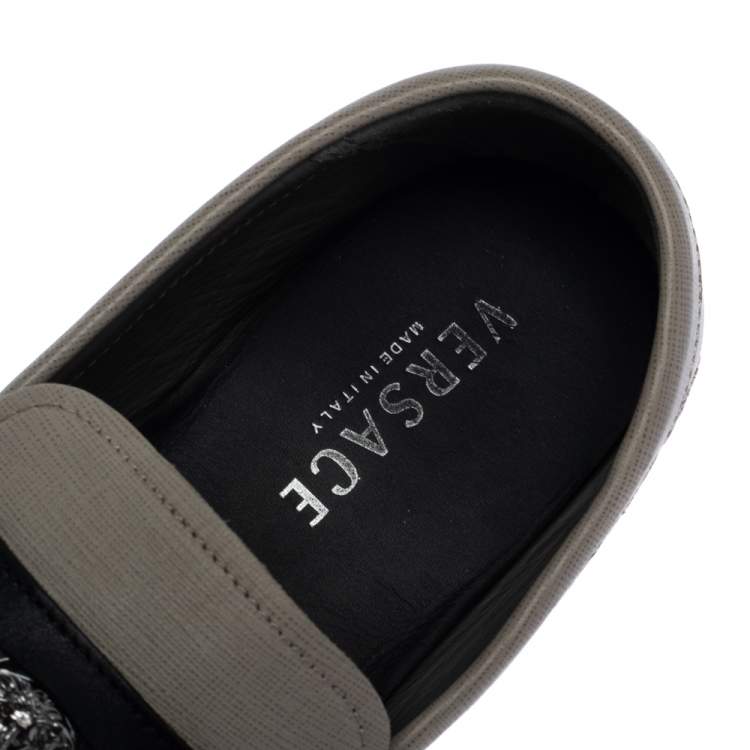Pre Owned Versace Beige Leather Medusa Detail Slip On Loafers Size 43