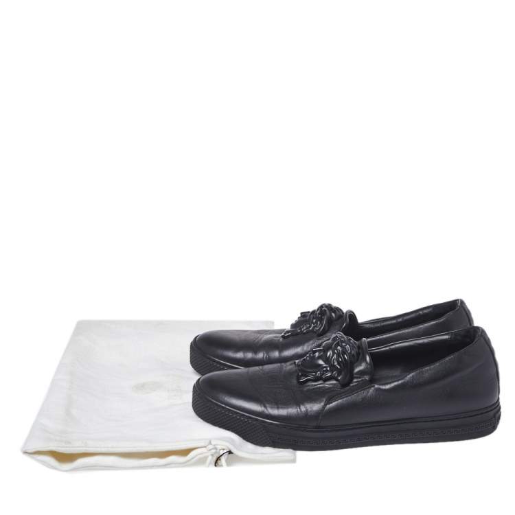 Pre Owned Versace Black Leather Medusa Slip-On Low Top Sneakers Size 40