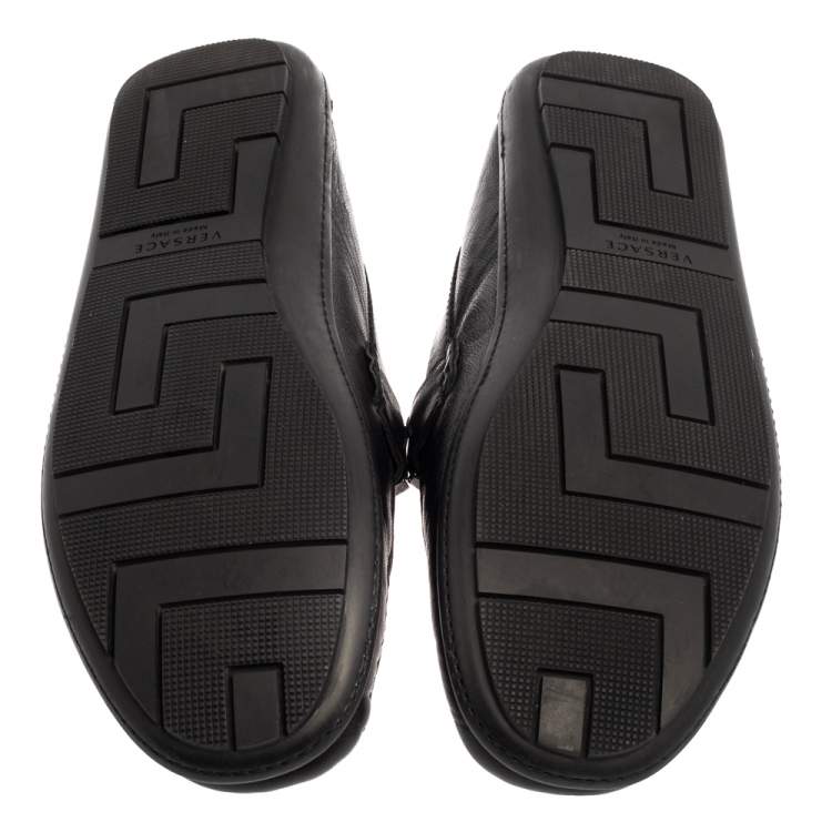 Pre Owned Versace Black Leather Medusa Icon Chain Detail Loafers Size 45
