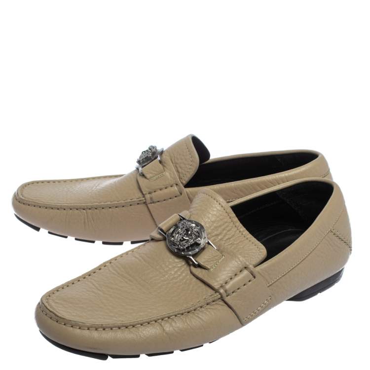 Pre Owned Versace Beige Leather Medusa Embellished Slip On Loafers Size 40
