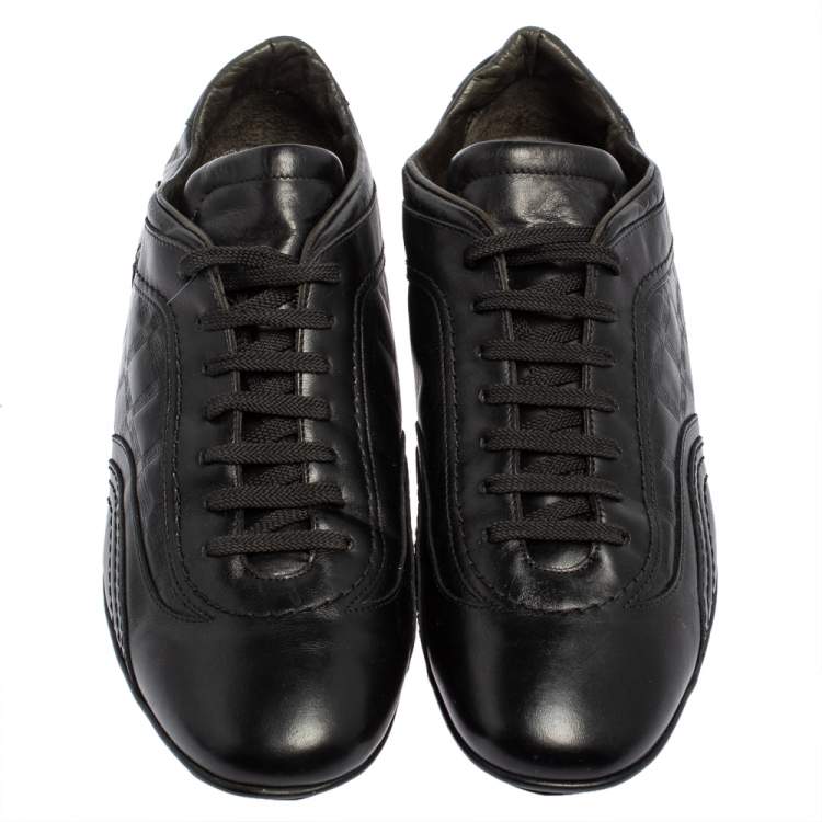 Pre Owned Versace Black Leather Logo Embossed Low Top Sneakers Size 40