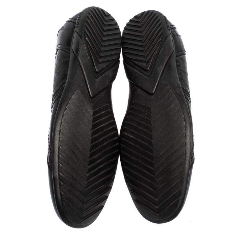 Pre Owned Versace Black Leather Logo Embossed Low Top Sneakers Size 40