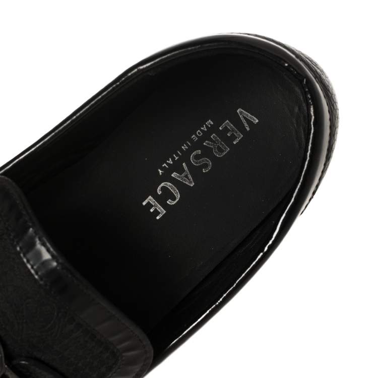 Pre Owned Versace Black Leather Medusa Embellished Slip On Loafers 43