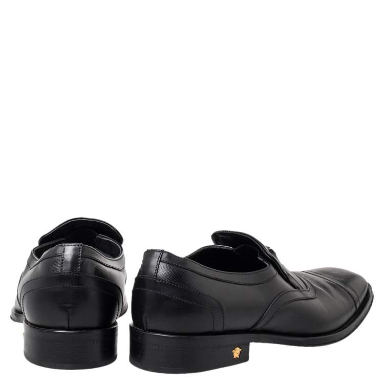 Pre Owned Versace Black Leather Medusa Embellished Slip On Oxford Size 40