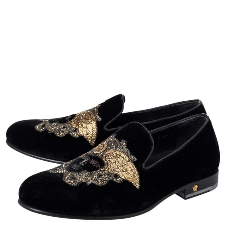 Pre Owned Versace Black Velvet Medusa Slip On Loafers Size 40