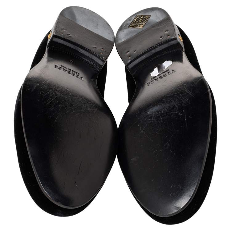 Pre Owned Versace Black Velvet Medusa Slip On Loafers Size 40
