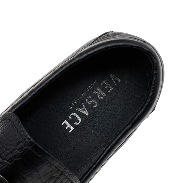 Pre Owned Versace Black Ostrich Leather Medusa Slip On Loafers Size 41