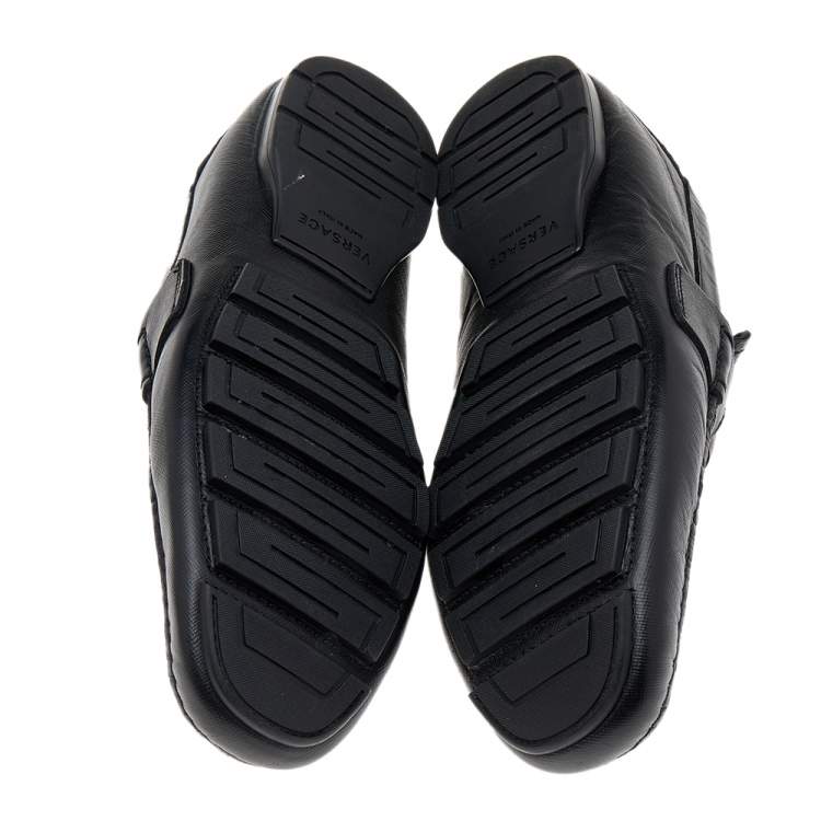 Pre Owned Versace Black Ostrich Leather Medusa Slip On Loafers Size 41