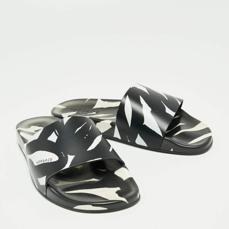 Pre Owned Versace  Black/White Rubber Print Slide Sandals Size 43