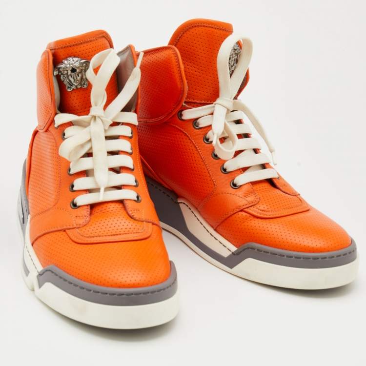مملوكة مسبقًا Versace Orange Perforated Leather Medusa High-top Sneakers Size 42