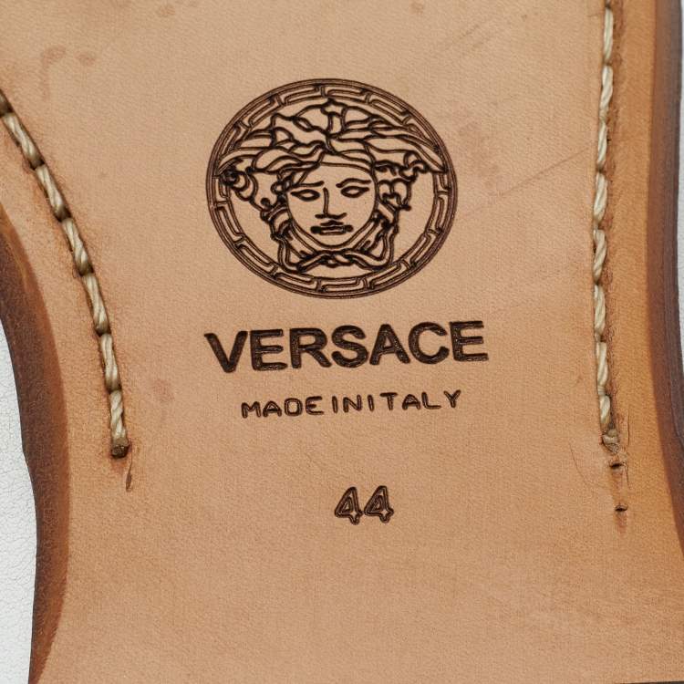 Pre Owned Versace White Leather Medusa Chain Link Smoking Slippers Size 44