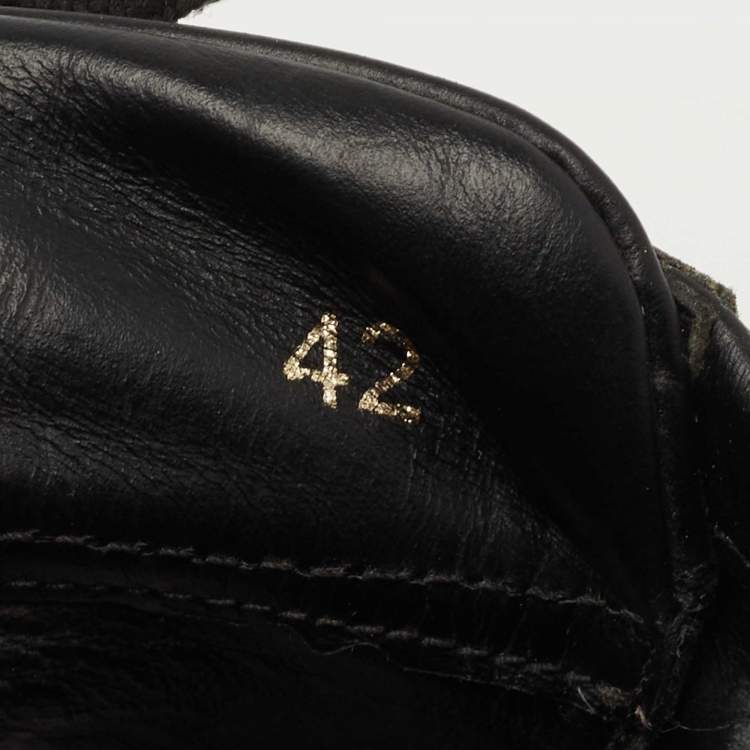 Pre Owned Versace Black Leather Medusa Low Top Lace Up Sneakers Size 42 