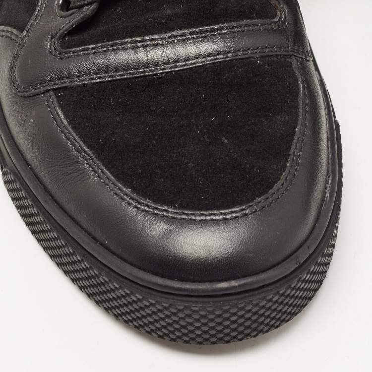 Pre Owned Versace Black Suede and Leather Medusa Low Top Sneakers Size 41.5