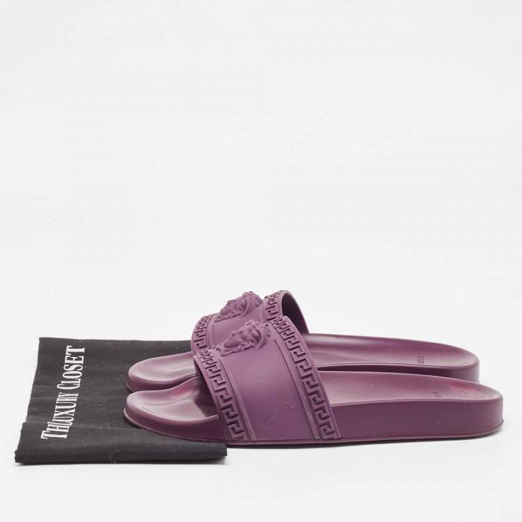 Pre Owned Versace Purple Rubber Medusa Slides Size 42