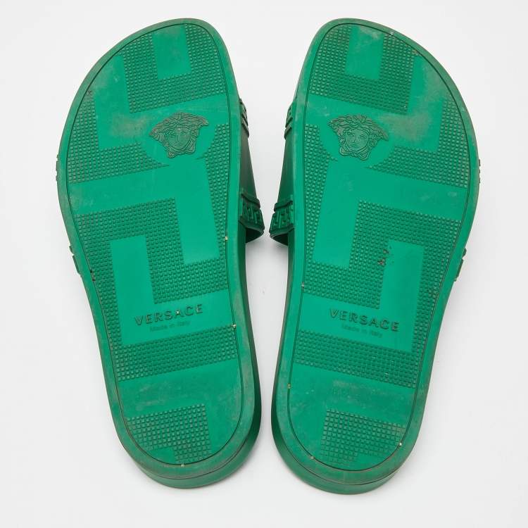 Pre Owned Versace Green Rubber Flat Slides Size 43