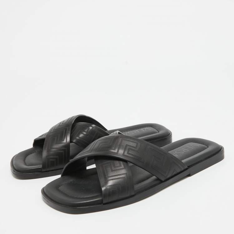 Pre Owned Versace Black Leather Greca Flat Slides Size 42.5
