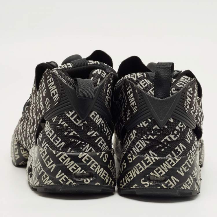 Pre Owned حذاء رياضي فيتمونت وريبوك رسم دودل قماش مطبوع وشبكة إنستابمب فوري عنق منخفض مقاس 39