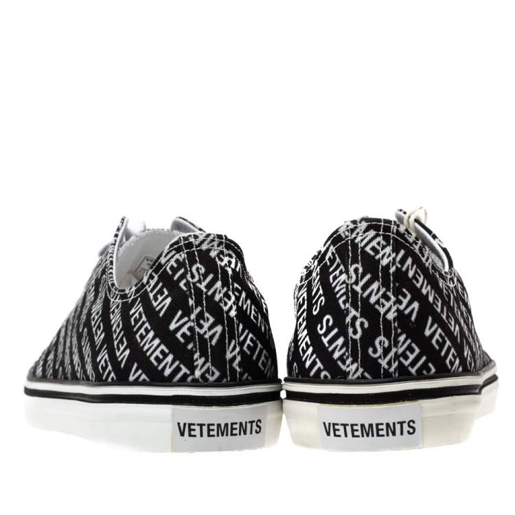 Pre Owned Vetements Black/White Logo Print Canvas Low Top Sneakers Size 42