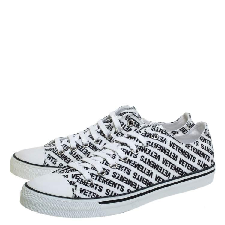 Pre Owned Vetements White/Black Logo Print Canvas Low Top Sneakers Size 44