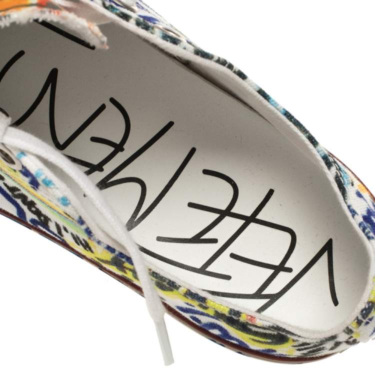 Pre Owned Vetements Multicolor Graffiti Canvas Low Top Lace Up Sneakers Size 41