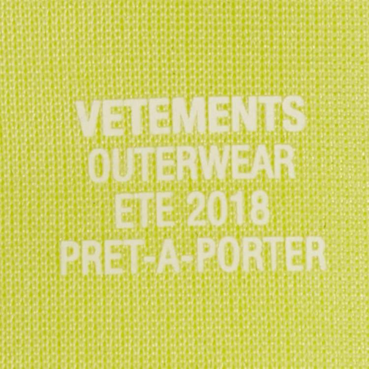 Pre Owned Vetements Neon Yellow Logo Print Synthetic Raincoat One Size