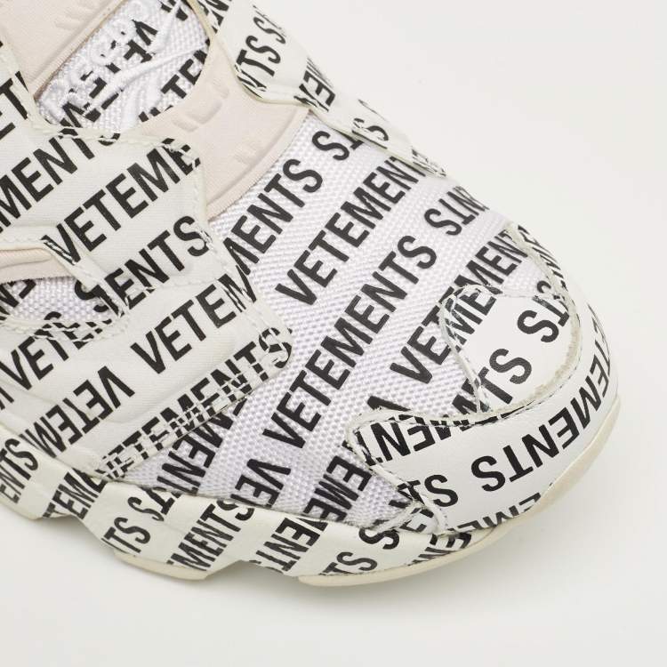 Pre Owned Vetements x Reebok White/Black Monogram Canvas Instapump Fury Sneakers Size 42.5