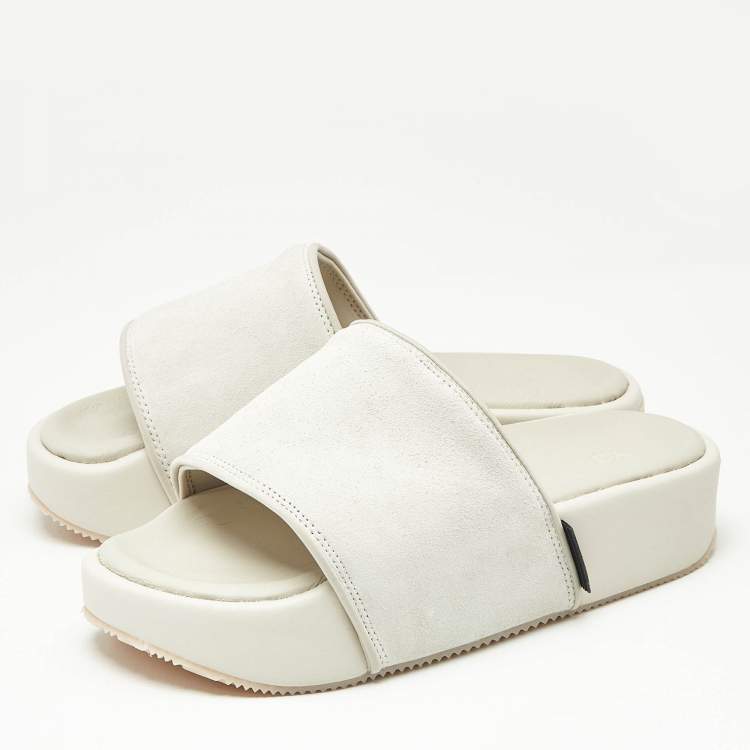 مملوكة مسبقًا Y-3 Grey Suede Platform Slide Sandals Size 40.5