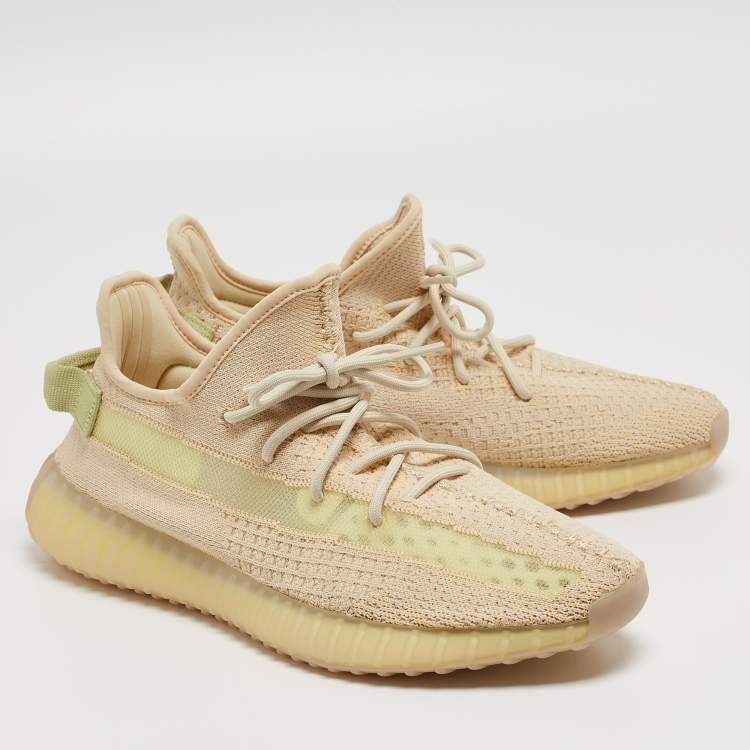 Pre Owned Yeezy x Adidas Beige Knit Boost 350 V2 Sneakers Size 44